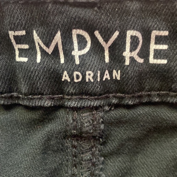 Black zumiez shorts - Picture 3 of 3